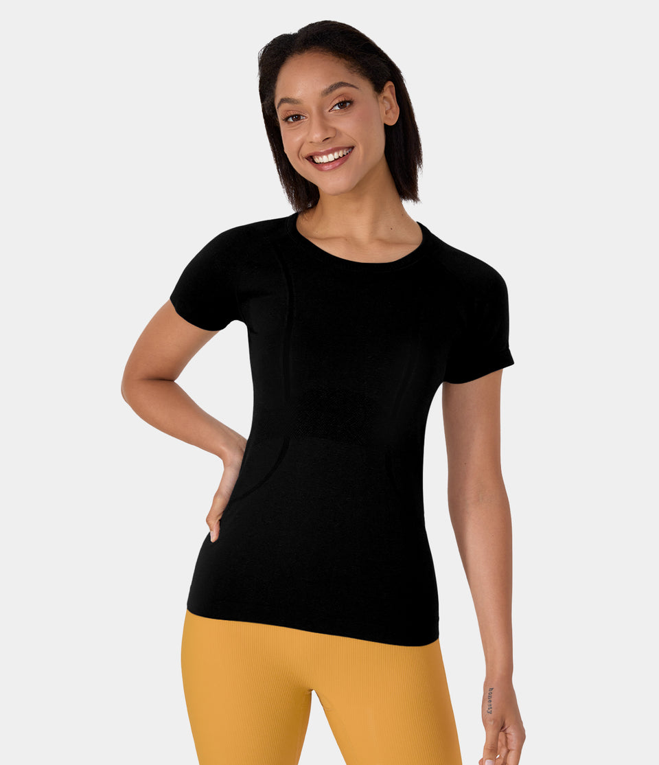 Seamless Flow Breathable Round Neck Casual Sports Top